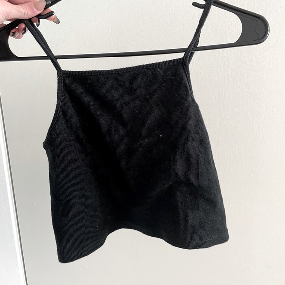 Crop top - Picture 1 of 1